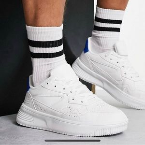 Unisex Wide Fit Classic Casual White Low Top Sneaker Unisex